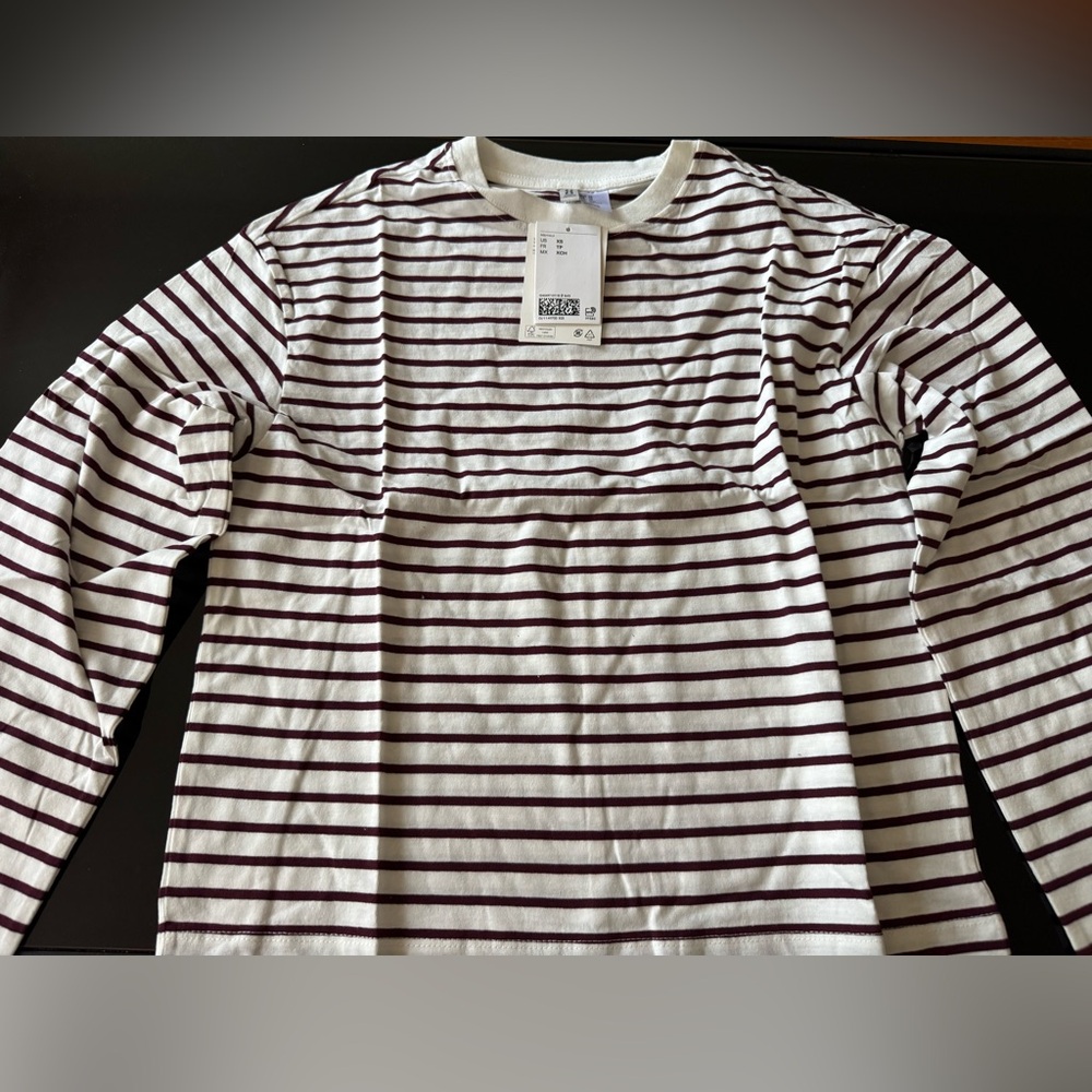 H&M Maroon and White Striped Long Sleeve Tee